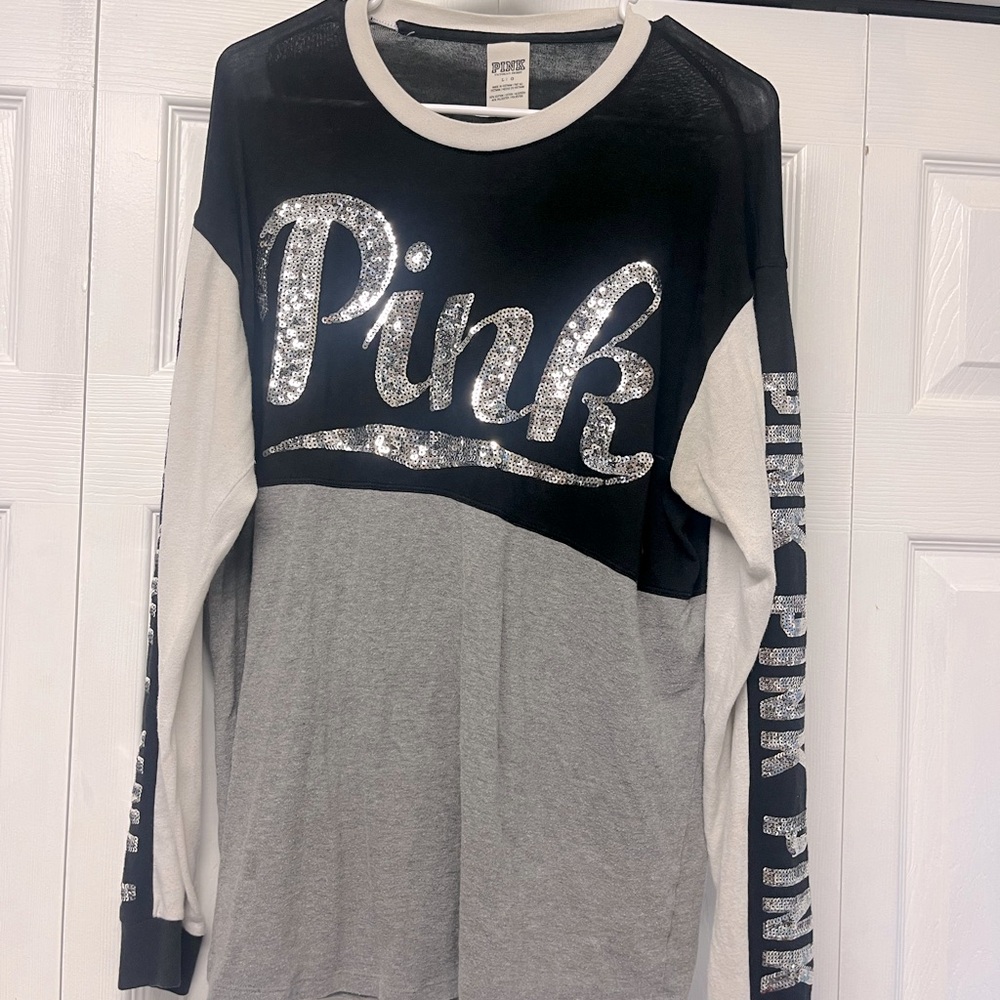 Pink,Victorias Secret black,white and grey Sz LG lightweight long sleeve sweater